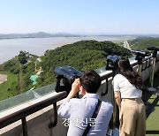 [사설] ‘신뢰 회복’ 전제로 군사합의 깬 정부, 대북전단부터 막아야