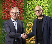 KT partners with U.S. Microsoft for cooperation in AI, cloud