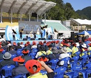 수산업 경영인 정보 교류의 장…울릉도서 7년만에 경북 동해안 수산업경영인 한자리에