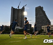 싱가포르에서 훈련하는 축구 대표팀 [사진]