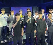 'LCK 서머 우승을 향해'