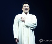 영웅을 넘어선 독립운동가