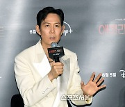 [포토]‘애콜라이트’ 출연 소감 밝히는 이정재