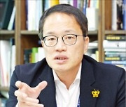 "경제 성장·복지, 동전의 양면…두 토끼 잡을 공부 모임 만들 것"