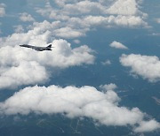 U.S. B-1B bomber holds bombing drill in South Korea for first time in 7 years