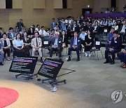 이기철 동포청장 "복수국적 55세 이하 허용 바람직…연구중"(종합)