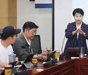 "문자메시지·현수막 퇴출"... 與 3040, '정치공해 추방 법' 발의 예고