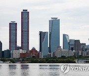 갈 곳 잃은 뭉칫돈, 어디 몰렸나보니…年4% 금리 ‘이것’ 뭐길래