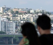 서울 아파트값 또 뛰었다…절반 이상 ‘9억원 초과’ 거래