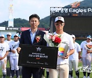 고교야구 올스타, 대학 올스타에 12-2 완승…덕수고 오시후 MVP