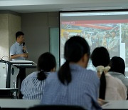 광주과기원은 언어 장벽 없다…한국어 강의하면 AI가 바로 영어 자막 보내