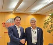 최태원, 대만서 TSMC 회장 만나 "AI 반도체 협업 강화"