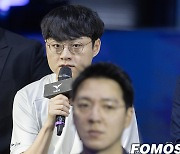 [LCK 미디어데이] DK ‘쇼메이커’ 허수 "팬 여러분들 행복하게 만들 것"