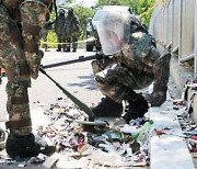 "北 오물풍선 뿌린 날, 전방 사단장 음주 회식"…軍, 감찰 착수