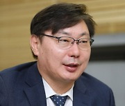 이재명 재판에 변수 등장…‘대북송금·뇌물수수’ 이화영, 징역 9년6개월 중형