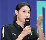 김연경 ‘내일 경기장에서 만나요’ [MK포토]