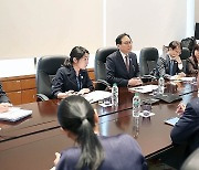 태국 외무부 장관 면담하는 정인교 통상교섭본부장