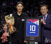 대한민국 여자배구에 빛이 남을 '10번' 김연경