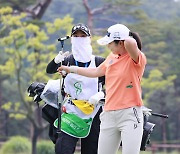 [STN포토]장수연, 멋지게 성공하는 버디에요