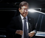 與 "이재명, 여의도 대통령 군림해도 수사·재판 못 피해"