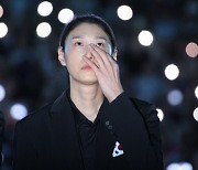 김연경, 6천명 앞에서 태극마크와 작별…“진심으로 감사했다”