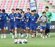 [IS 고양] 분위기 확 달라진 축구대표팀…팬 300여명 앞에서 ‘오픈 트레이닝’ 재개