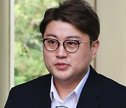 ‘음주 뺑소니’ 김호중, 유치장에 열흘 더 있는다