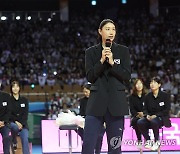 은퇴 소감 말하는 김연경