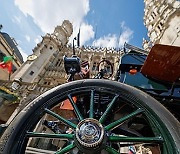 BELGIUM TOURISM CARRIAGE