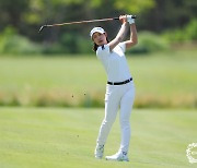 박민지, KLPGA 첫 '단일 대회 4연패' 대기록…특별보상금만 3억