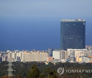 제주 최고층 드림타워 사우나실 불…관광객 대피 소동