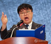 의대교수 이어 의협도 집단휴진 예고…또다시 `강대강` 대치