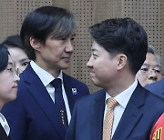 이준석 "한동훈 딸 수사 안 해야 멋"…조국 "멋으로 정치 안 해"