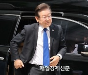 판사까지 조리돌림 나서는 野