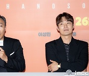 '핸섬가이즈' 남동협 감독 "연기 천재 이성민·이희준, 설레는 마음으로 캐스팅"