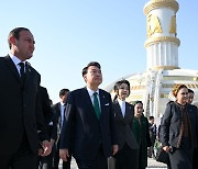 [사설] 대통령 순방 따라 지금 안보실장·1차장 다 나라 비울 땐가