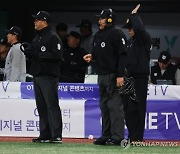 KBO, '주루 방해' 비디오 판독 대상에 포함 논의.. 긍정적