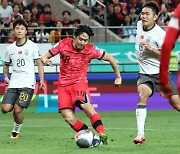 이강인·손흥민에 ···소림축구 실신하다