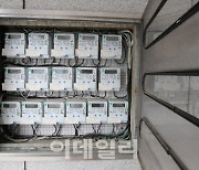 [마켓인]단기차입 의존하는 한국전력…한전채 발행재개 언제?