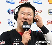 KBO 새 역사 최형우,'행복한 미소' [사진]