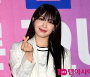 [TEN포토]정은지 ',낮과 밤이 다른 그녀 사랑해주세요'