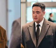 ‘커넥션’ 전미도 VS 차엽, 팽팽한 기싸움…긴장감 폭발