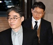 임종윤 "국민연금의 한미약품 사내이사 반대에 유감"