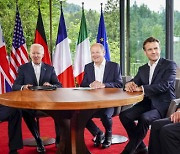 G7 정상회의 이탈리아서 개막…우크라 등 주요 의제 다뤄