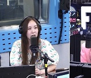 간미연 “엄정화 ‘포이즌’ 원래 제목 ‘낙타의 꿈’ 지금의 김종민 없을 뻔”(파워타임)