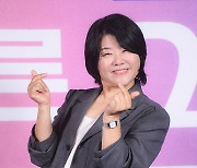 [TD포토] 이정은 '귀엽게~'