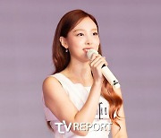 [T포토] 나연 '예쁨 묻었네'