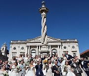 PORTUGAL TRADITION MASS MARRIAGE