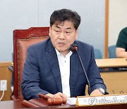 발언하는 이인재 최저임금위원회 위원장