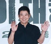 성동일, 믿고 보는 배우